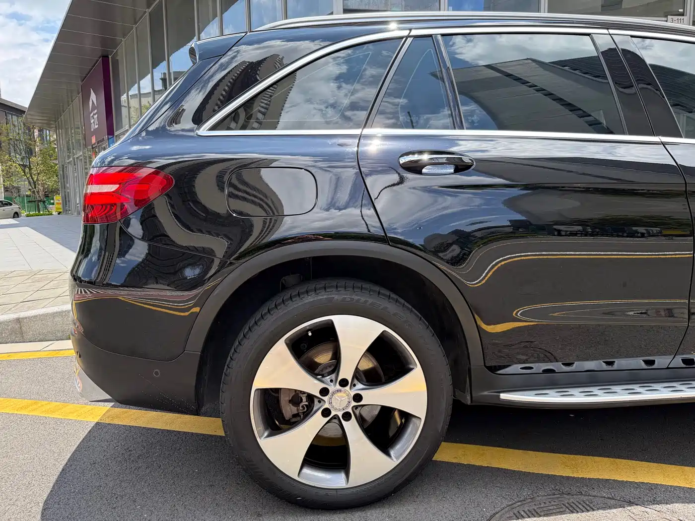 Mercedes-Benz GLC 2016 GLC 300 4MATIC Luxury фото 9