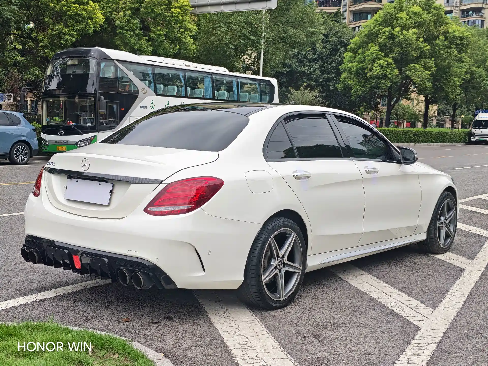Фото 12 - Mercedes-Benz C-Class