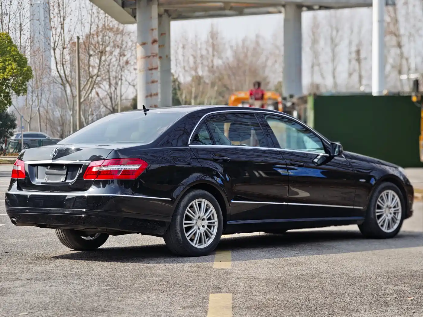 Mercedes-Benz E-Class 2012 E 200 L CGI Elegance фото 4