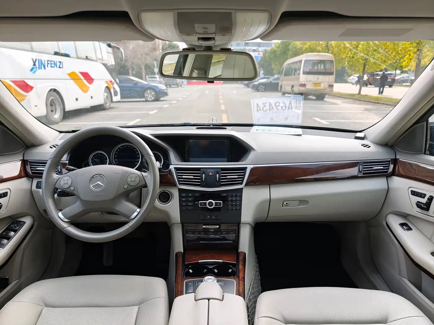 Mercedes-Benz E-Class 2012 E 200 L CGI Elegance фото 16