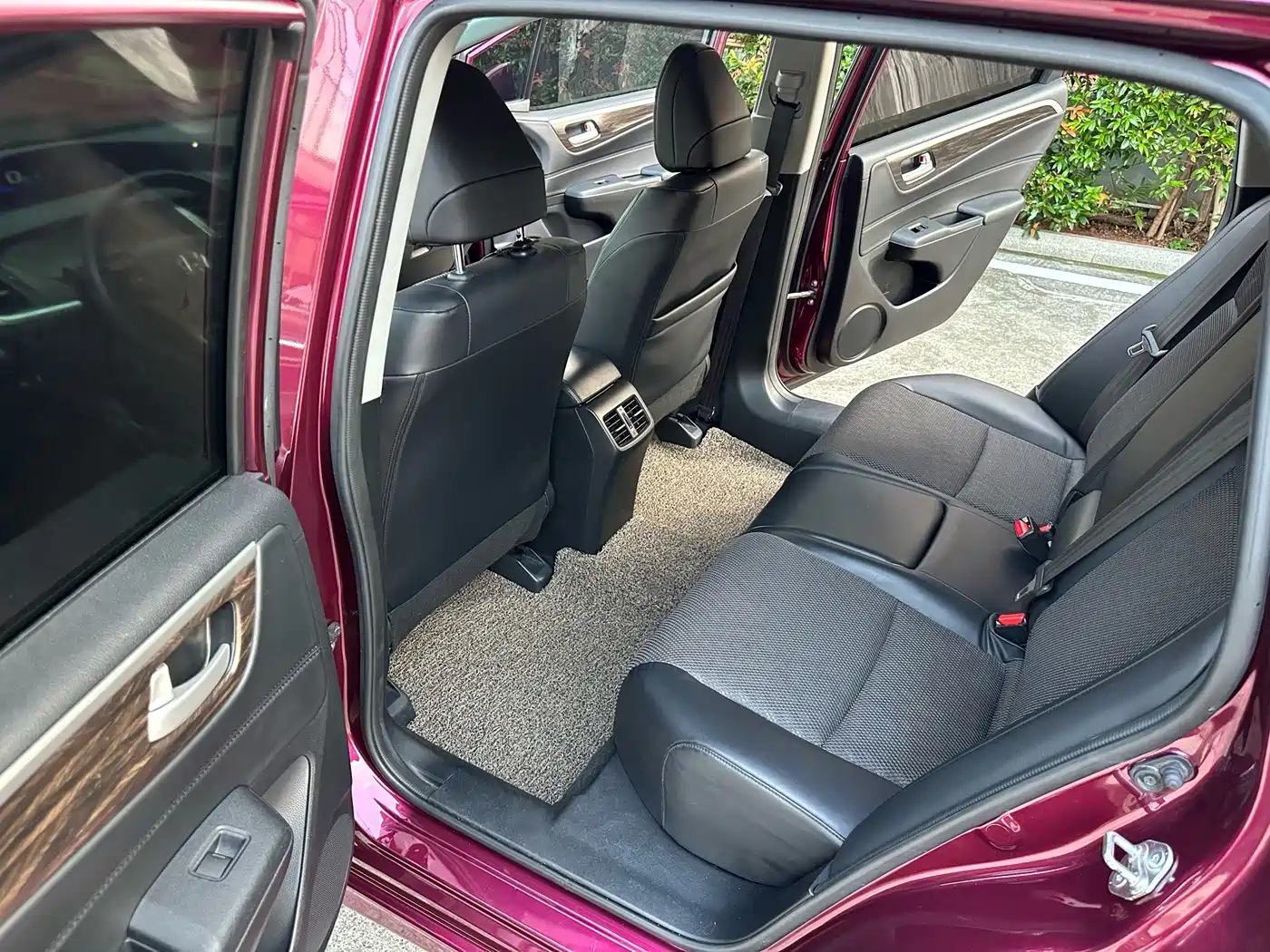 Honda Jade 2018 2017 1.8L Automatic Comfort Edition 5-seater