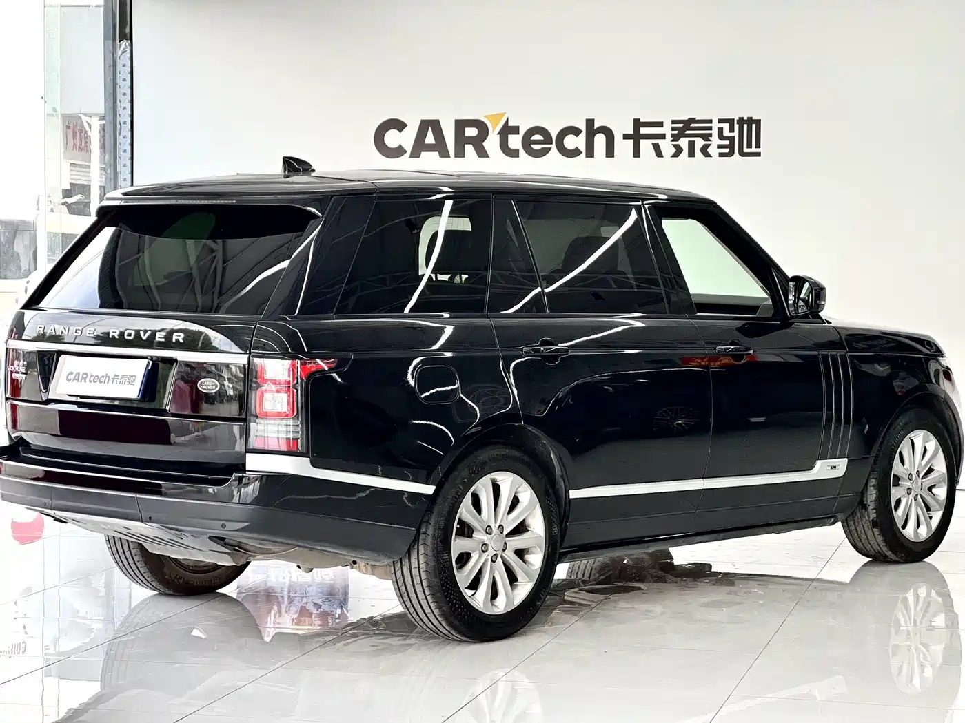 Land Rover Range Rover 2016 3.0 SC V6 Vogue LWB фото 10