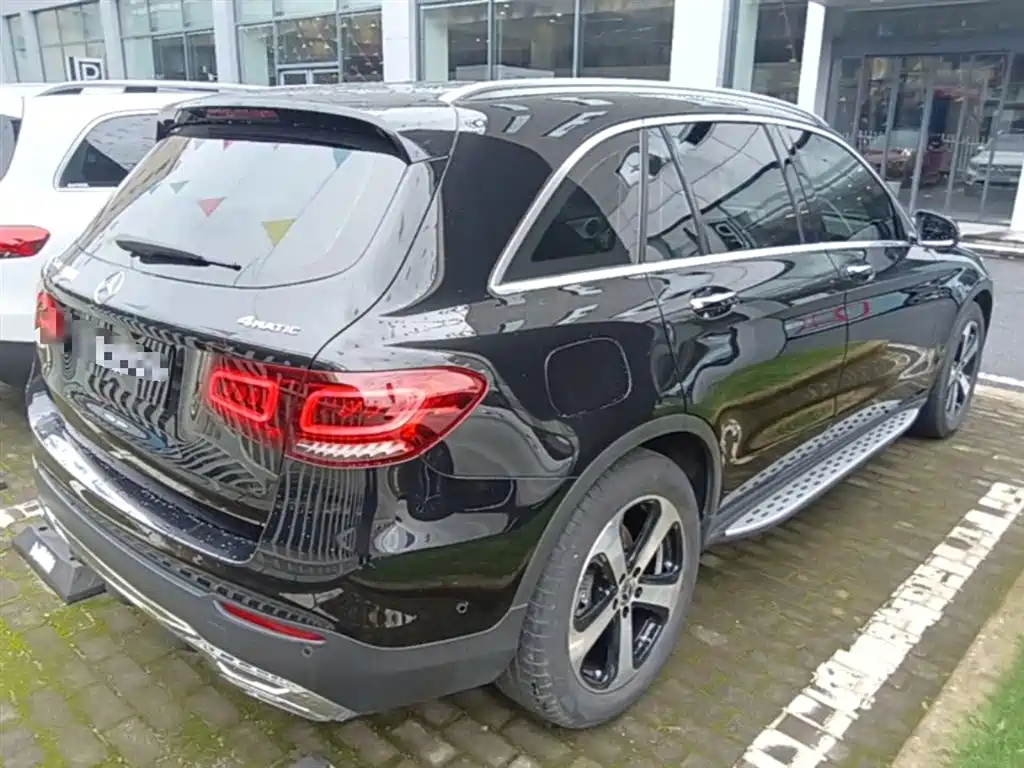 Mercedes-Benz GLC 2022 Facelift II GLC 260 L 4MATIC Sport Model фото 7