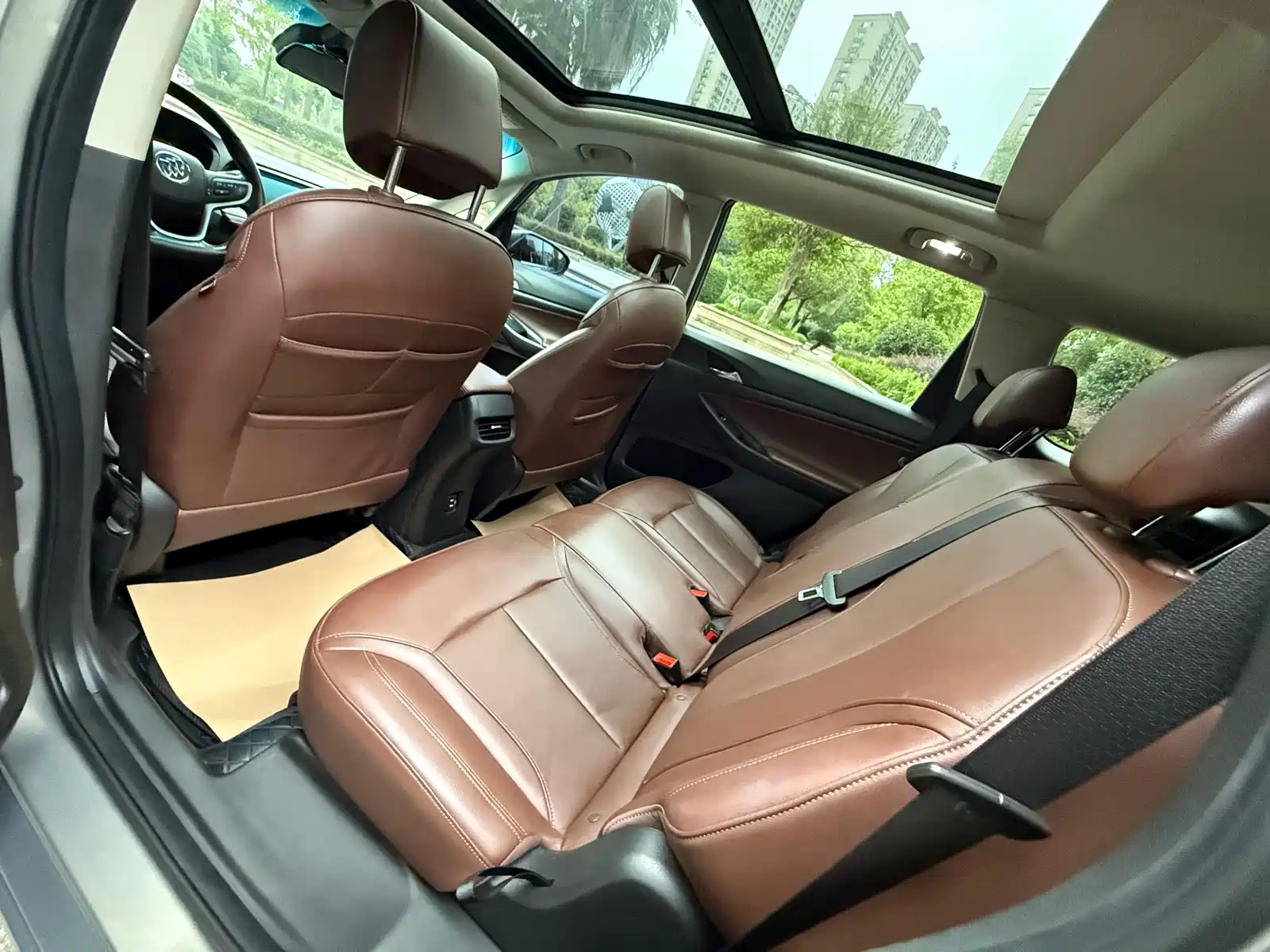 Фото 8 - Buick GL6