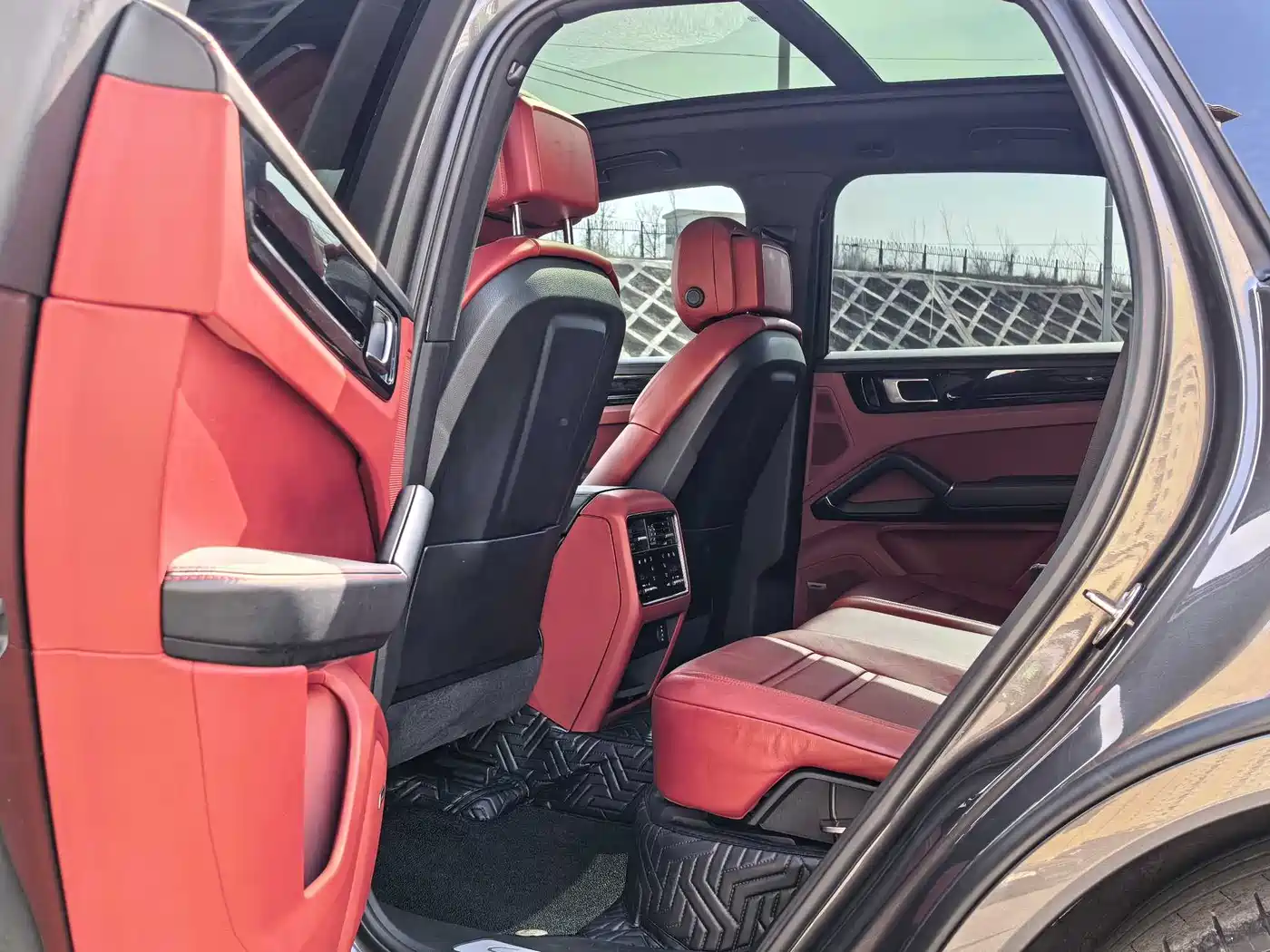 Porsche Cayenne 2019 Cayenne 3.0T фото 10