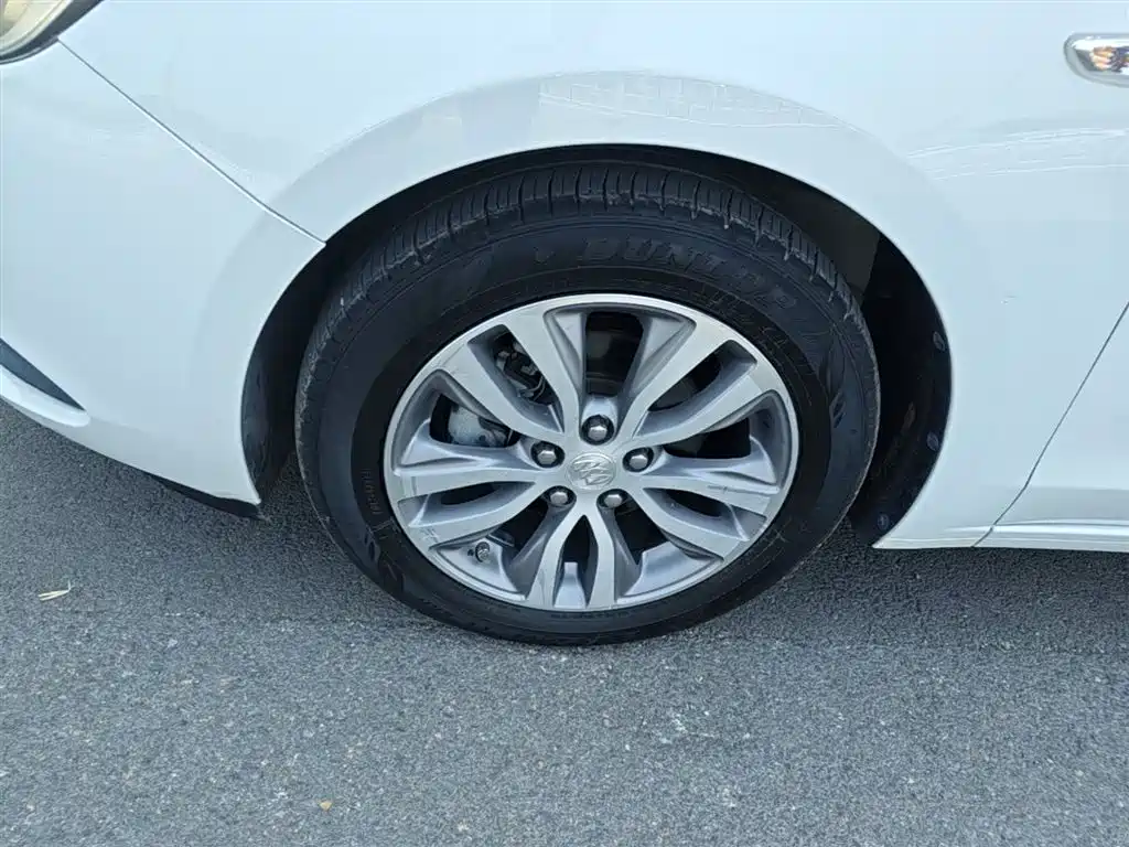 Buick Excelle 2018 18T Automatic Elite фото 23