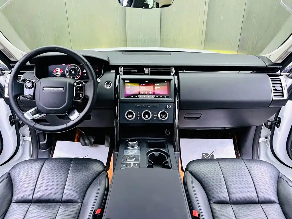 صورة 9 - Land Rover Discovery