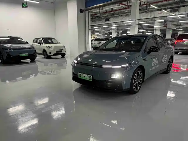 Leapmotor B01 2025