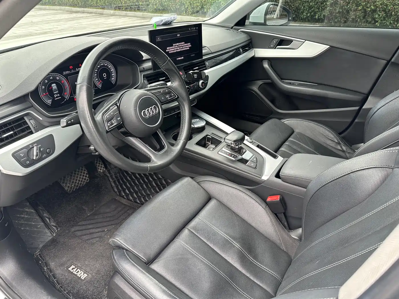 Audi A4L 2020 40 TFSI Fashion Dynamic Edition фото 9