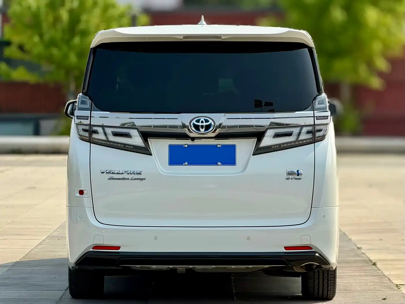 Toyota Vellfire 2021 Crown Hybrid 2.5L HV Premium Edition фото 5