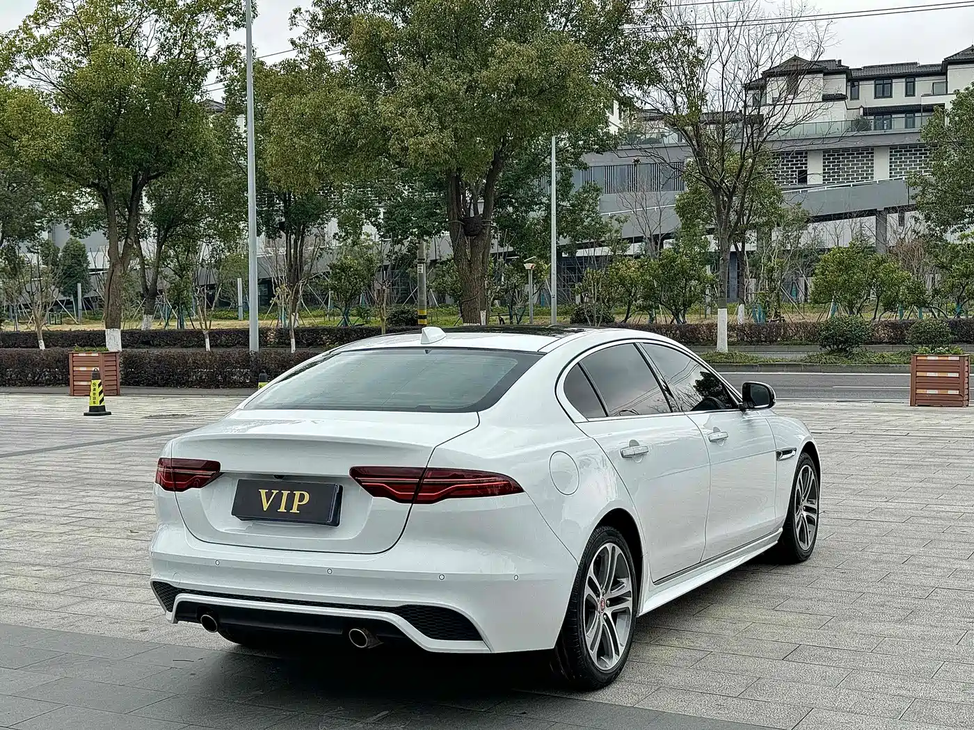 JAGUAR XEL