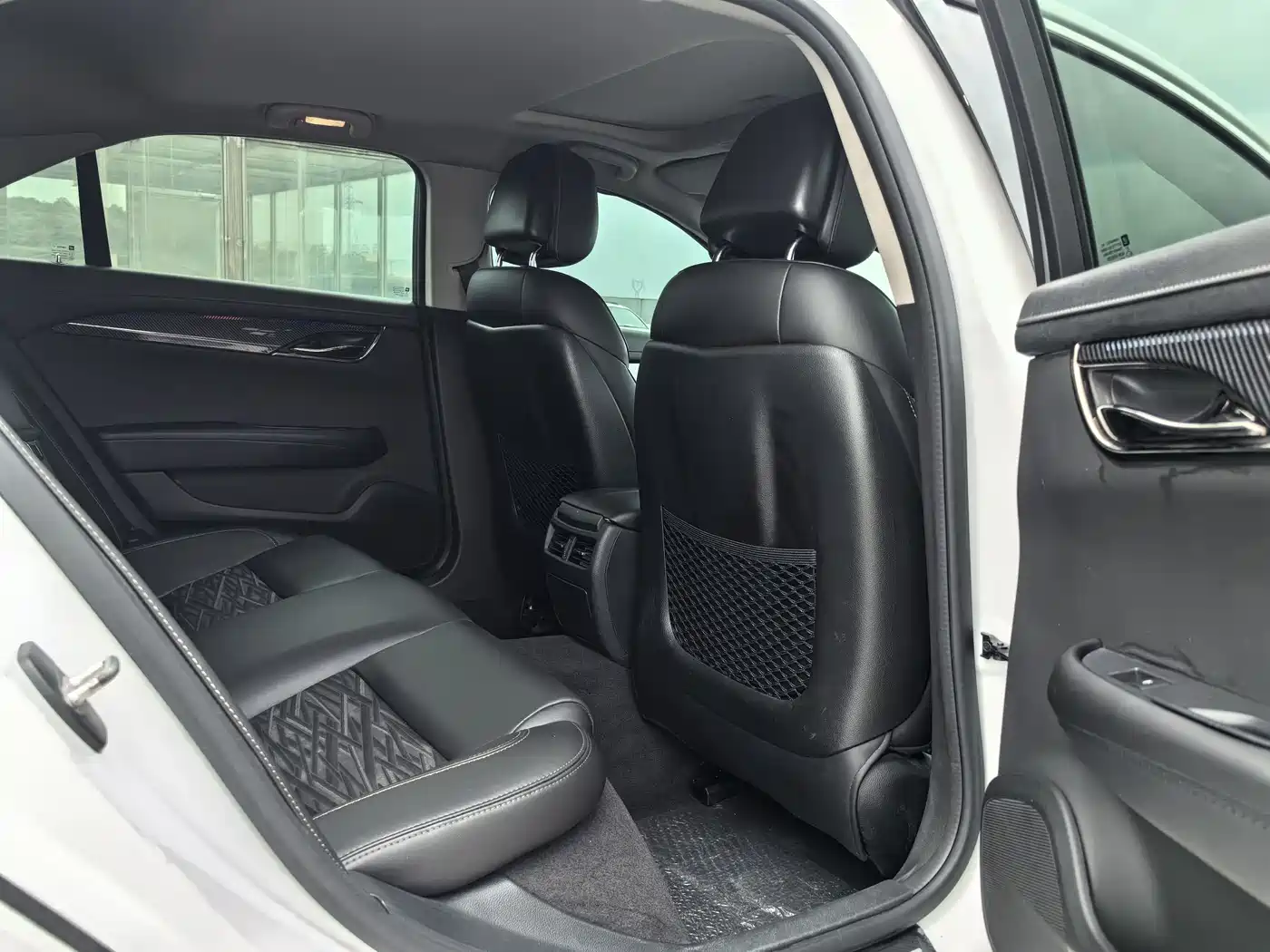 Cadillac ATS-L 2017 28T Technology фото 9
