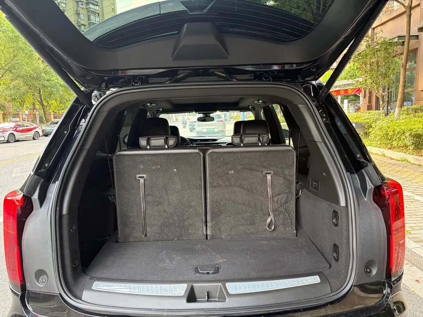 Фото 18 - Cadillac XT6