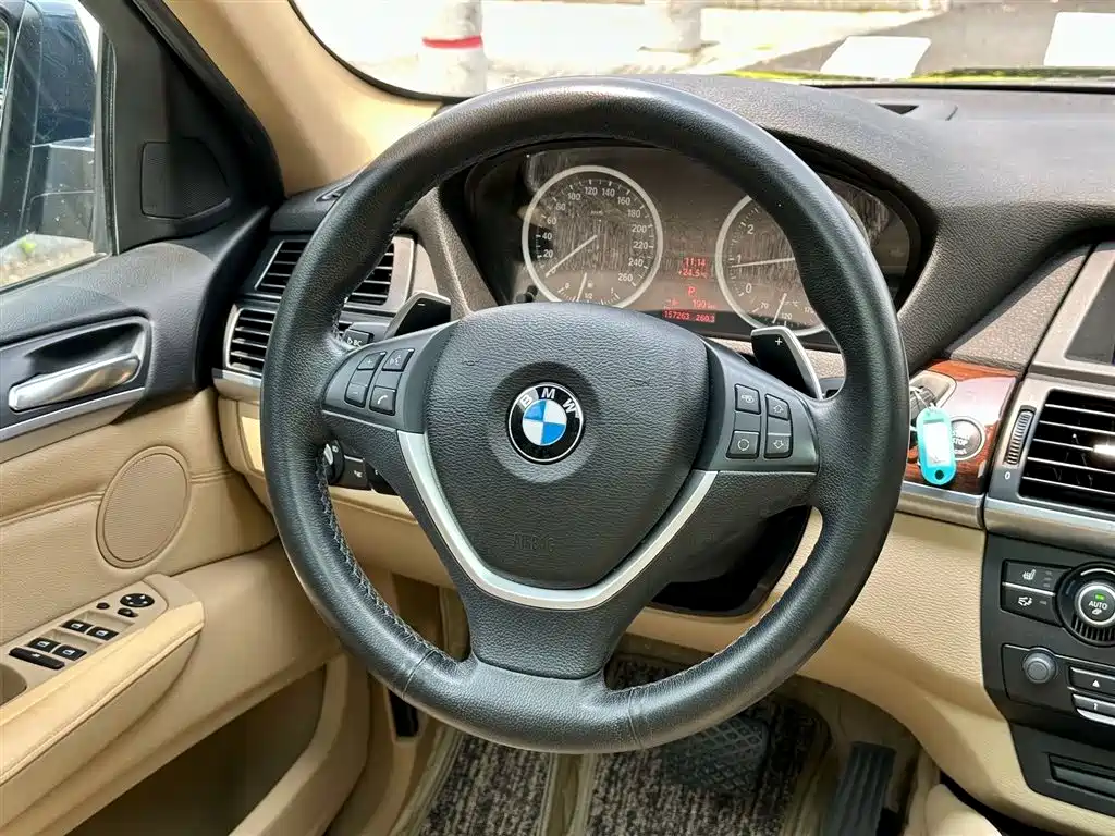 BMW X6 2013 xDrive35i фото 2