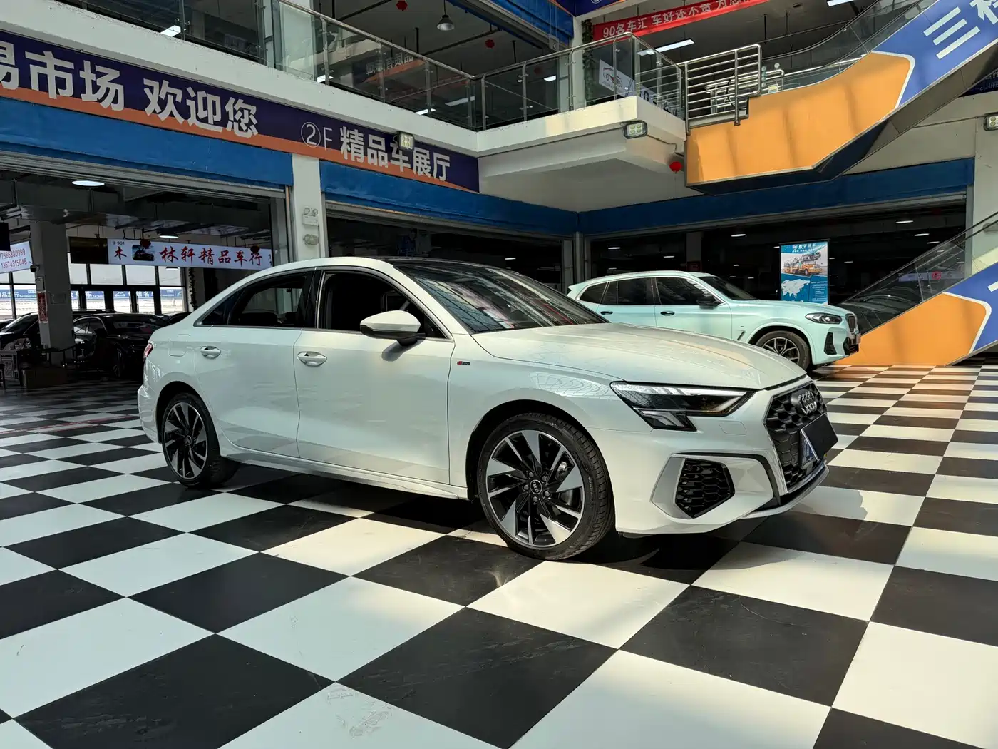 Audi A3 2023 Facelift A3L Limousine 35 TFSI Fashion Sport фото 3