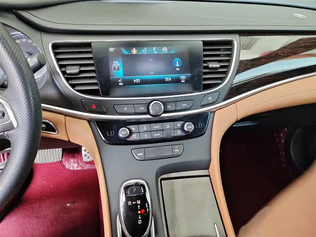 Buick LaCrosse 2016 20T Elite Type фото 7