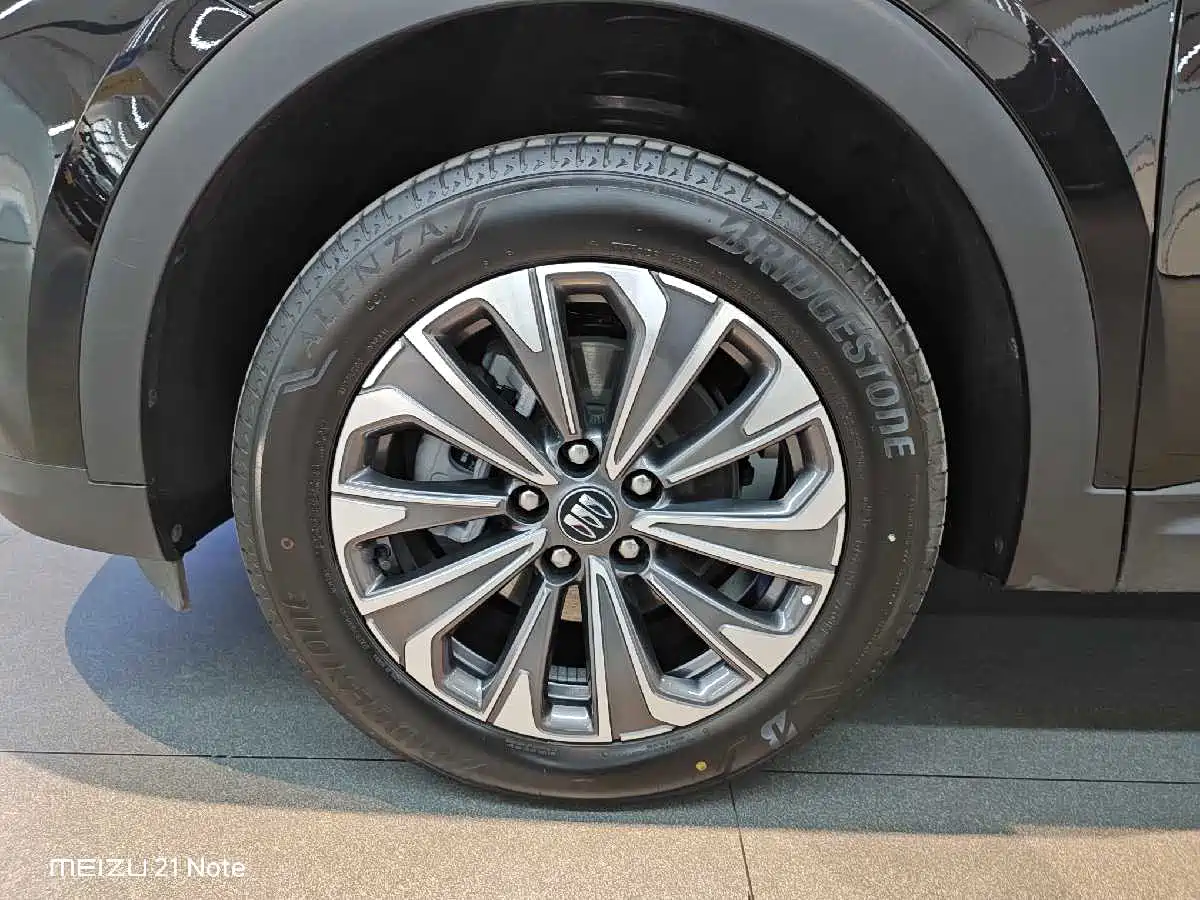 Buick Envision Plus 2026 Envision Plus 28T FWD Base фото 7