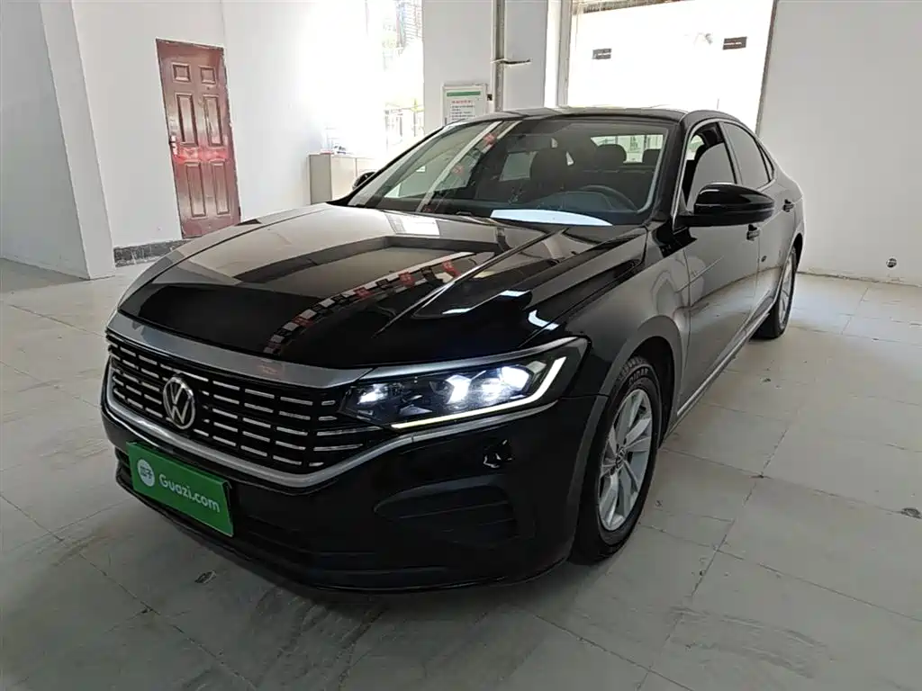 Volkswagen Passat 2023 280TSI Business Edition фото 2