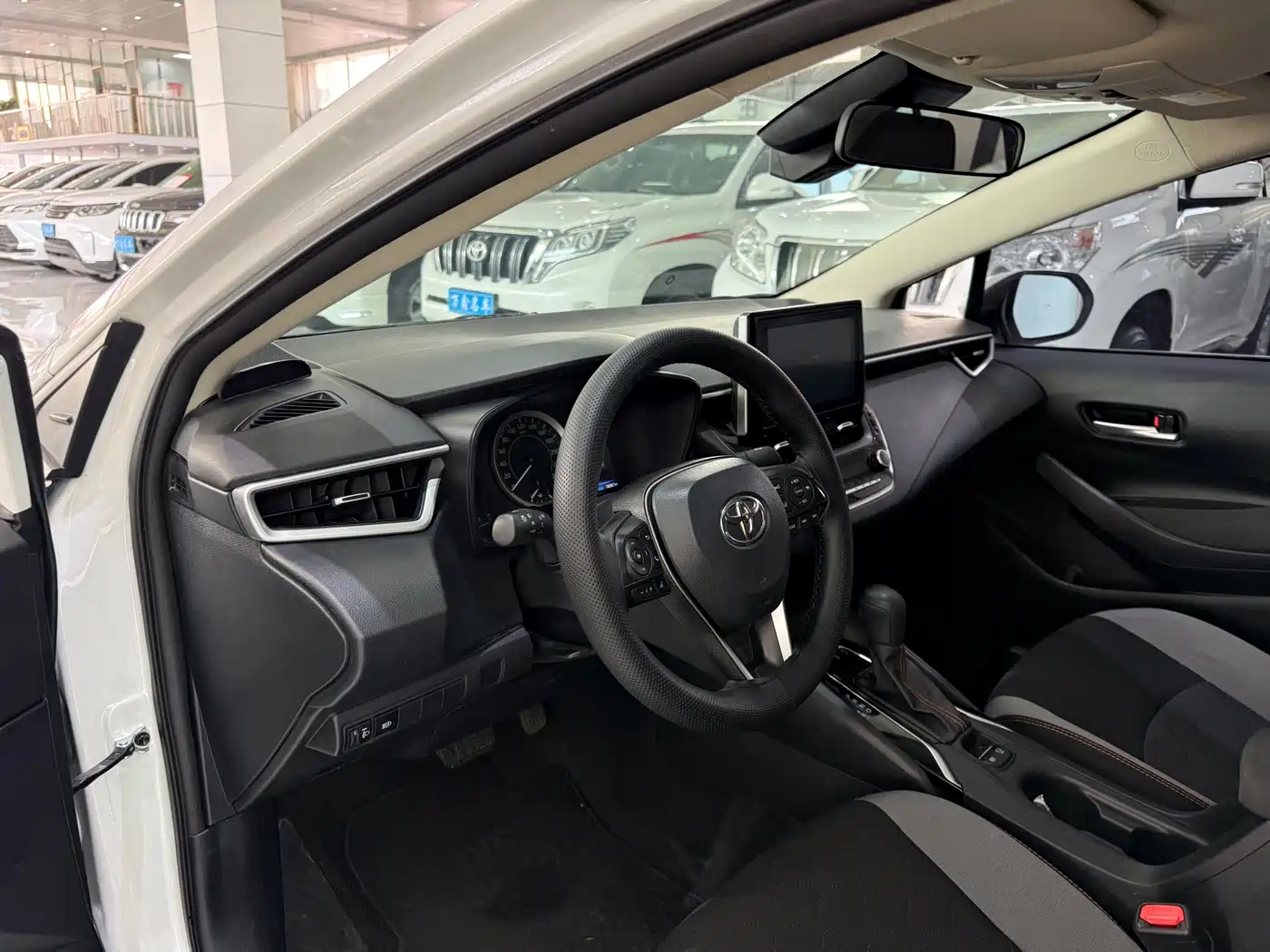 Toyota Corolla 2021 1.2T S-CVT Pioneer PLUS Edition фото 5