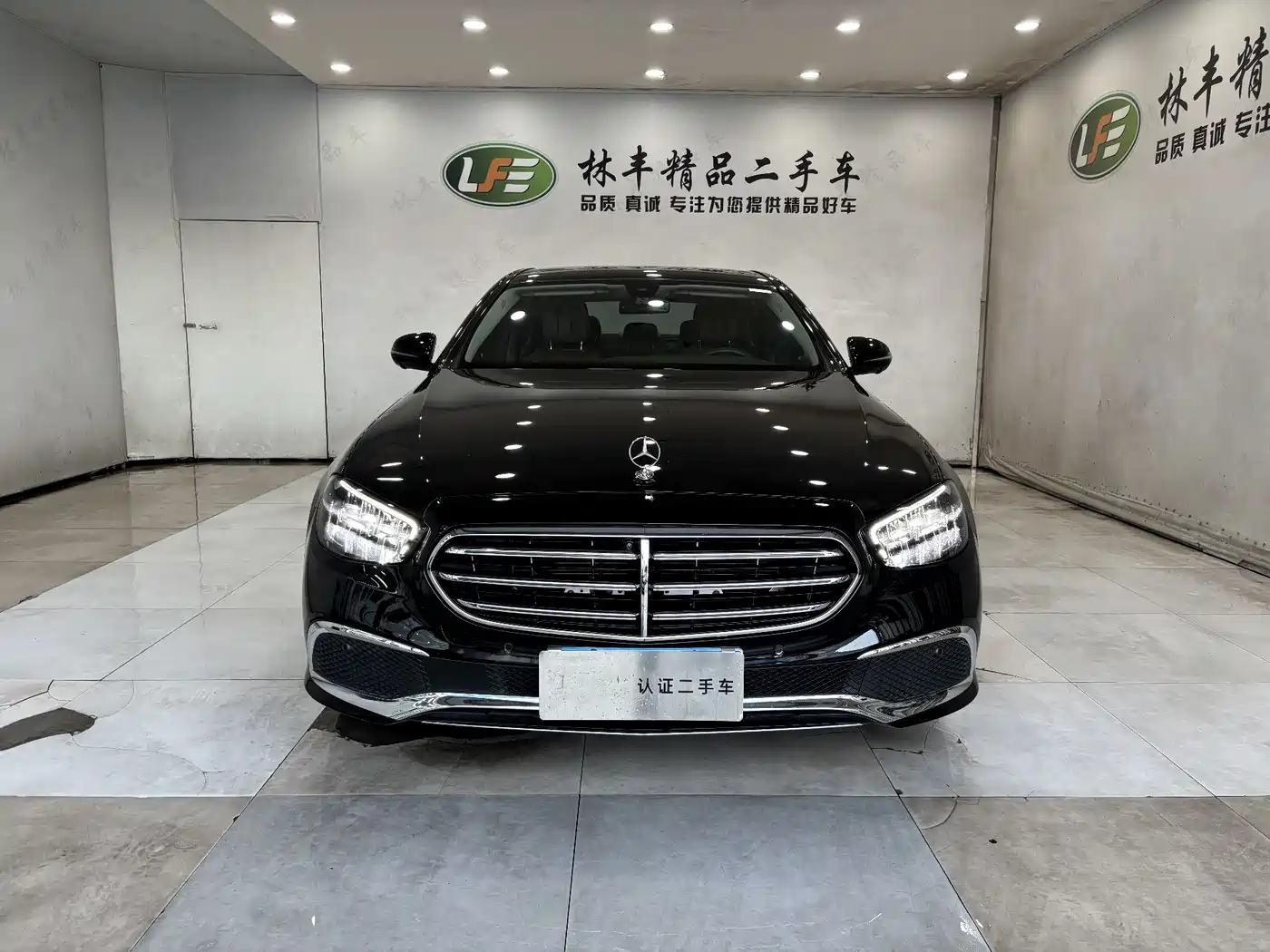 Mercedes-Benz E-Class 2023 Facelift E 300 L Fashion фото 2