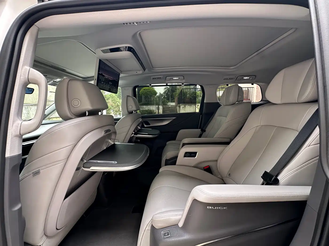 Buick GL8 2025 Land Honor Premium Edition фото 21