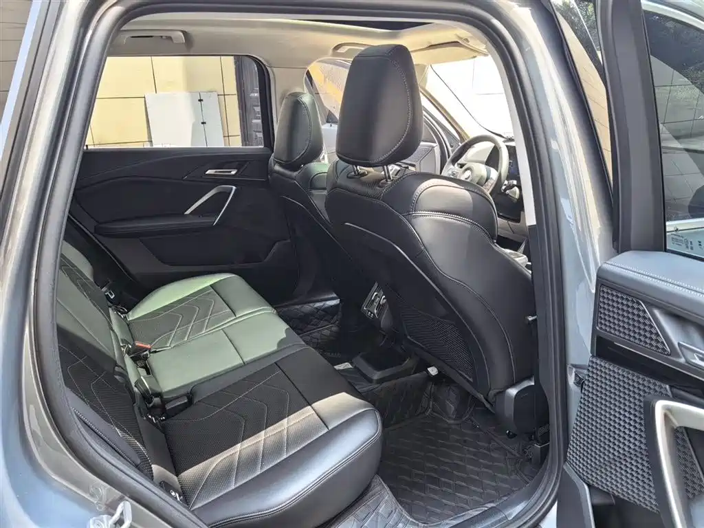 BMW X1 2023 sDrive20Li X Design Package фото 9