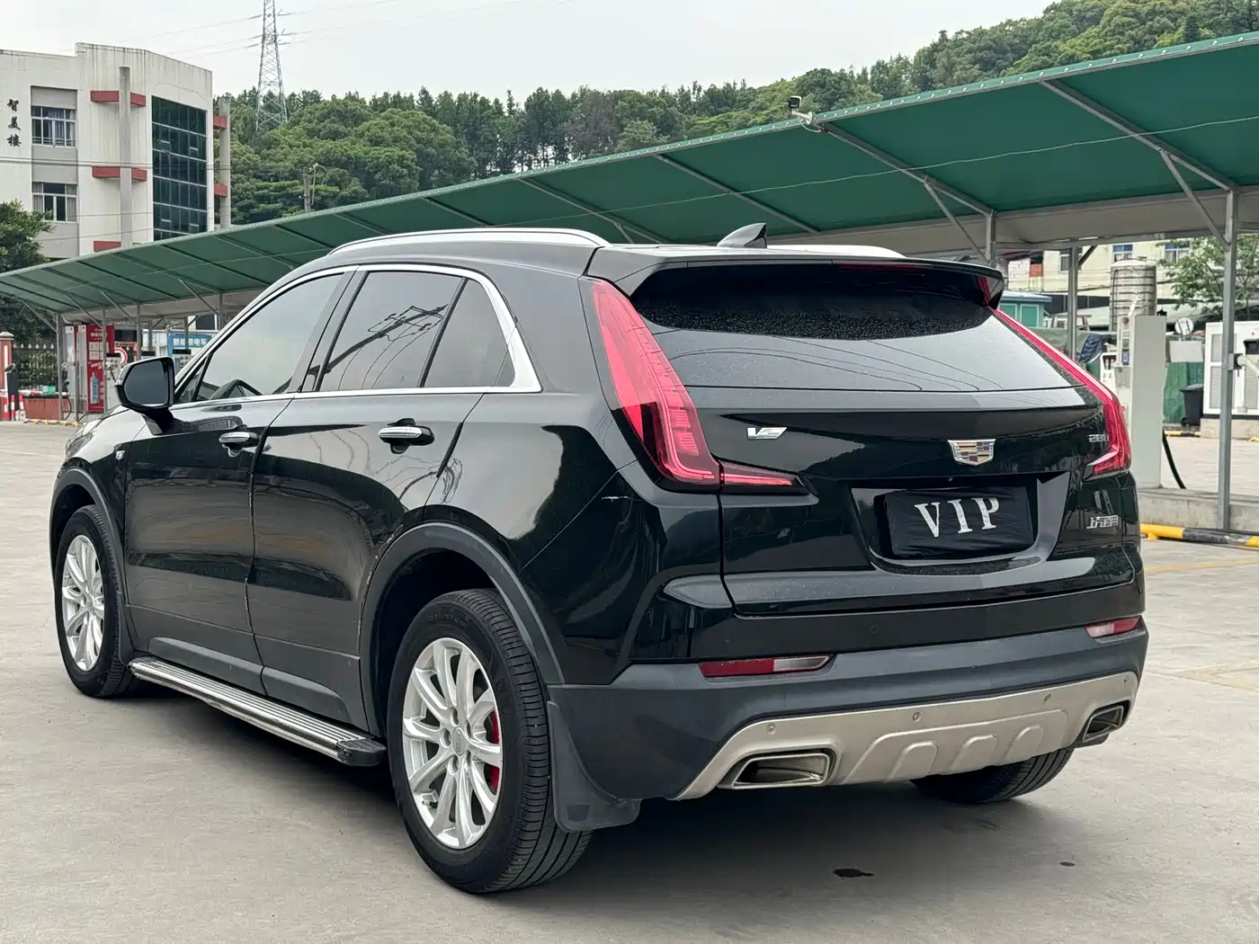 Cadillac XT4 2021 28T FWD Premium Edition фото 13