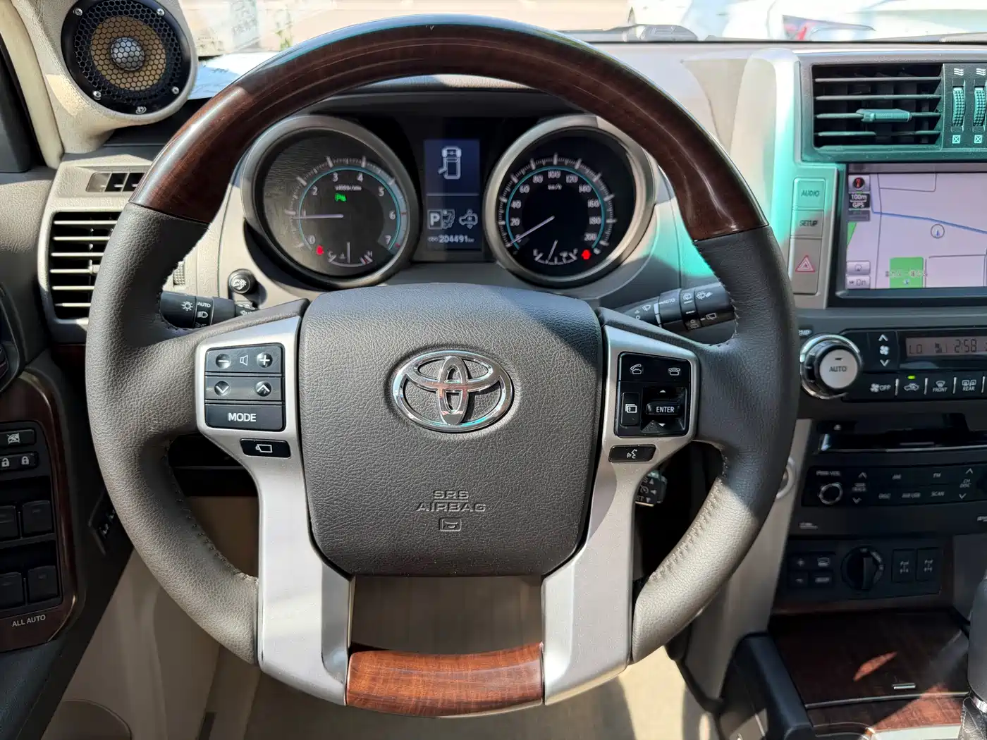 Toyota Prado 2010 4.0L Automatic VX NAVI фото 8