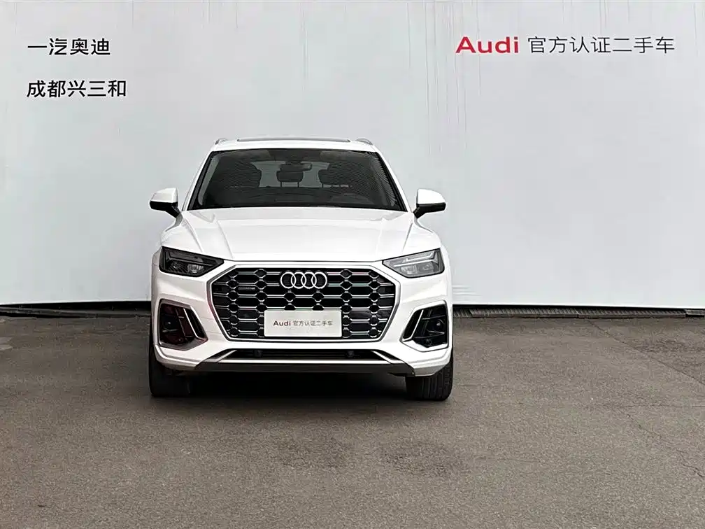Audi Q5L 2023 40T Fashion Dynamic фото 2