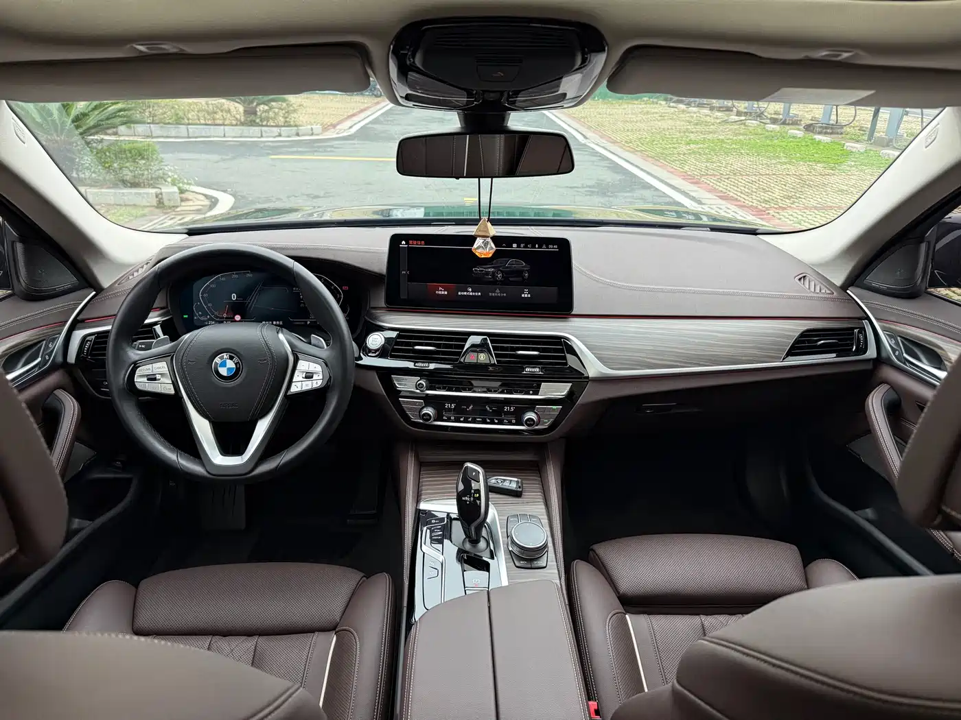 BMW 5 Series 2022 Facelift II 530Li Luxury Trim Premium Package фото 5