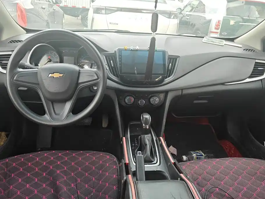 Chevrolet Cavalier 2019 320 Auto Sunroof Enjoyment Edition фото 12