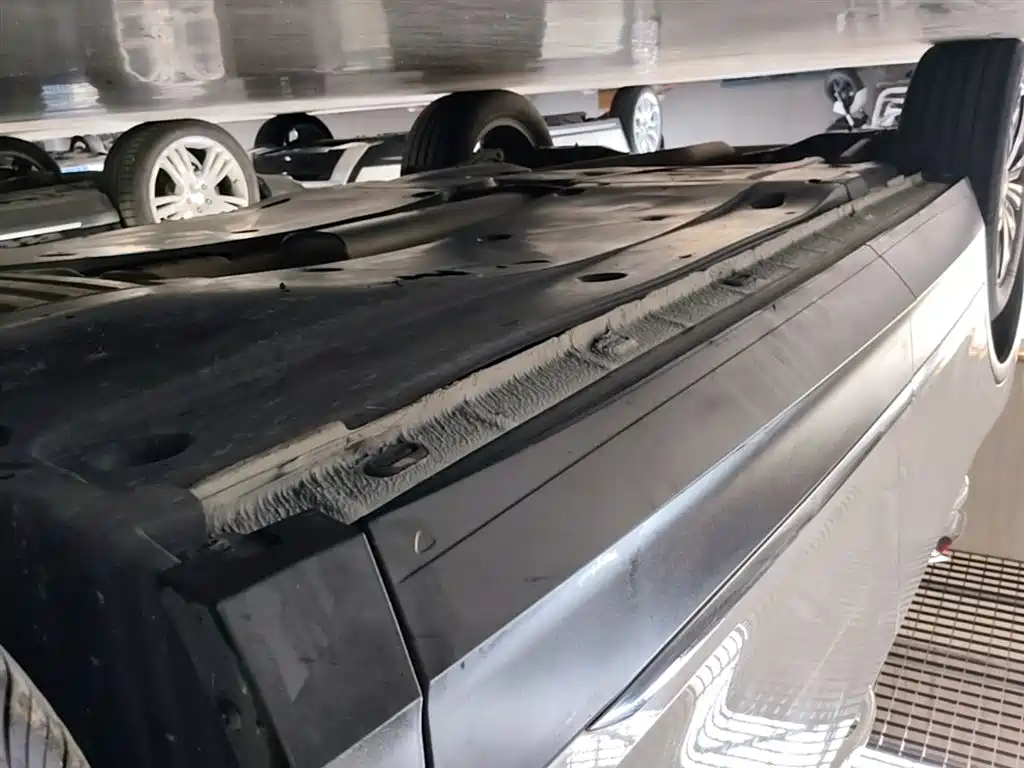 Volkswagen Tiguan L 2019 Facelift 280TSI Auto 2WD Panorama Comfort China VI фото 21