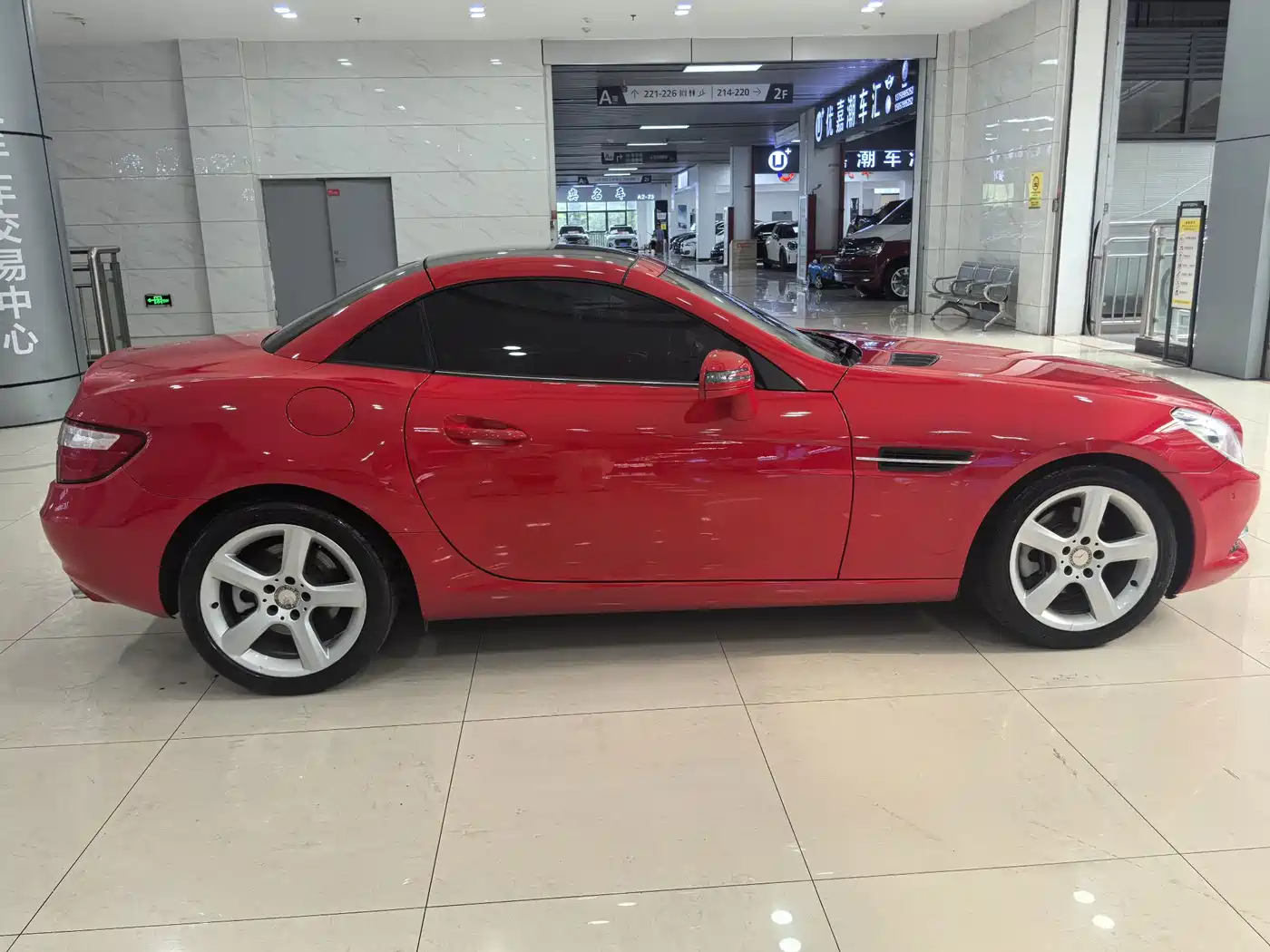 Mercedes-Benz SLK-Class 2015 2011 SLK 200 Fashion
