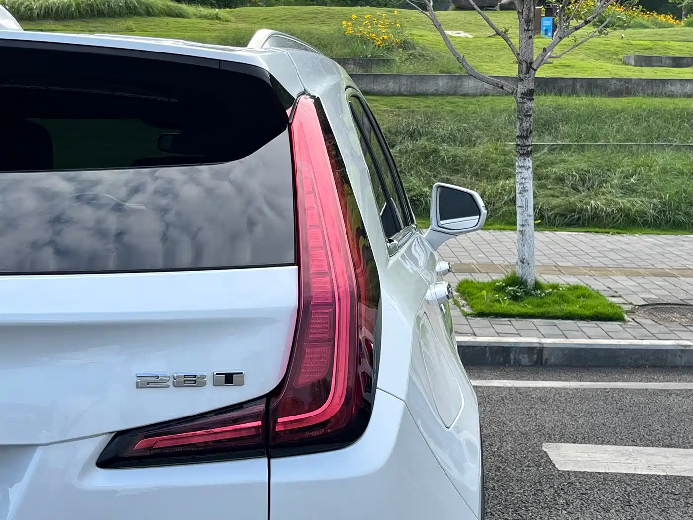 Cadillac XT4 2020 28T FWD Leading Trim фото 36