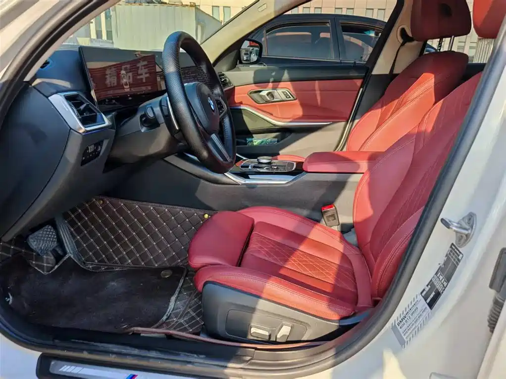 BMW 3 Series 2023 320Li M Sport Package фото 7