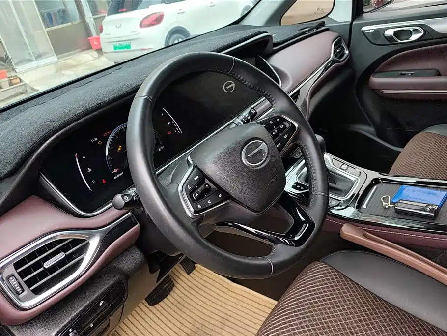 GAC Trumpchi Trumpchi M6 2023 PRO 270T DCT Luxury Edition фото 15