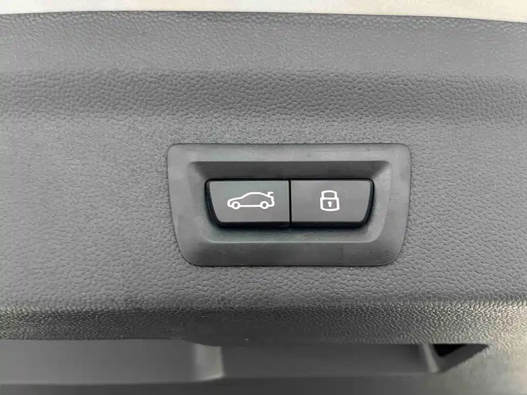 MINI COUNTRYMAN 2024 2023 1.5T COOPER ALL4 Connoisseur