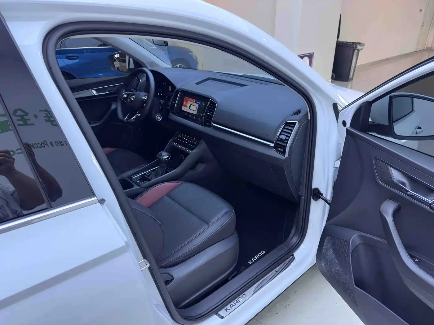 Škoda Karoq 2023 TSI280 Luxury Edition фото 12