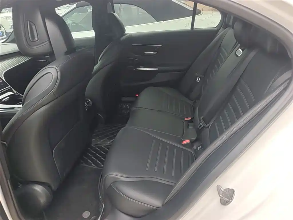 Mercedes-Benz C-Class 2022 Facelift C 260 L Sport фото 17