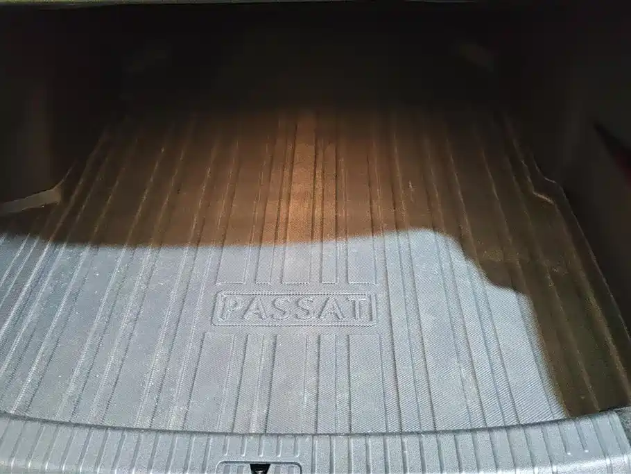 Volkswagen Passat 2022 330TSI Elite Edition фото 4
