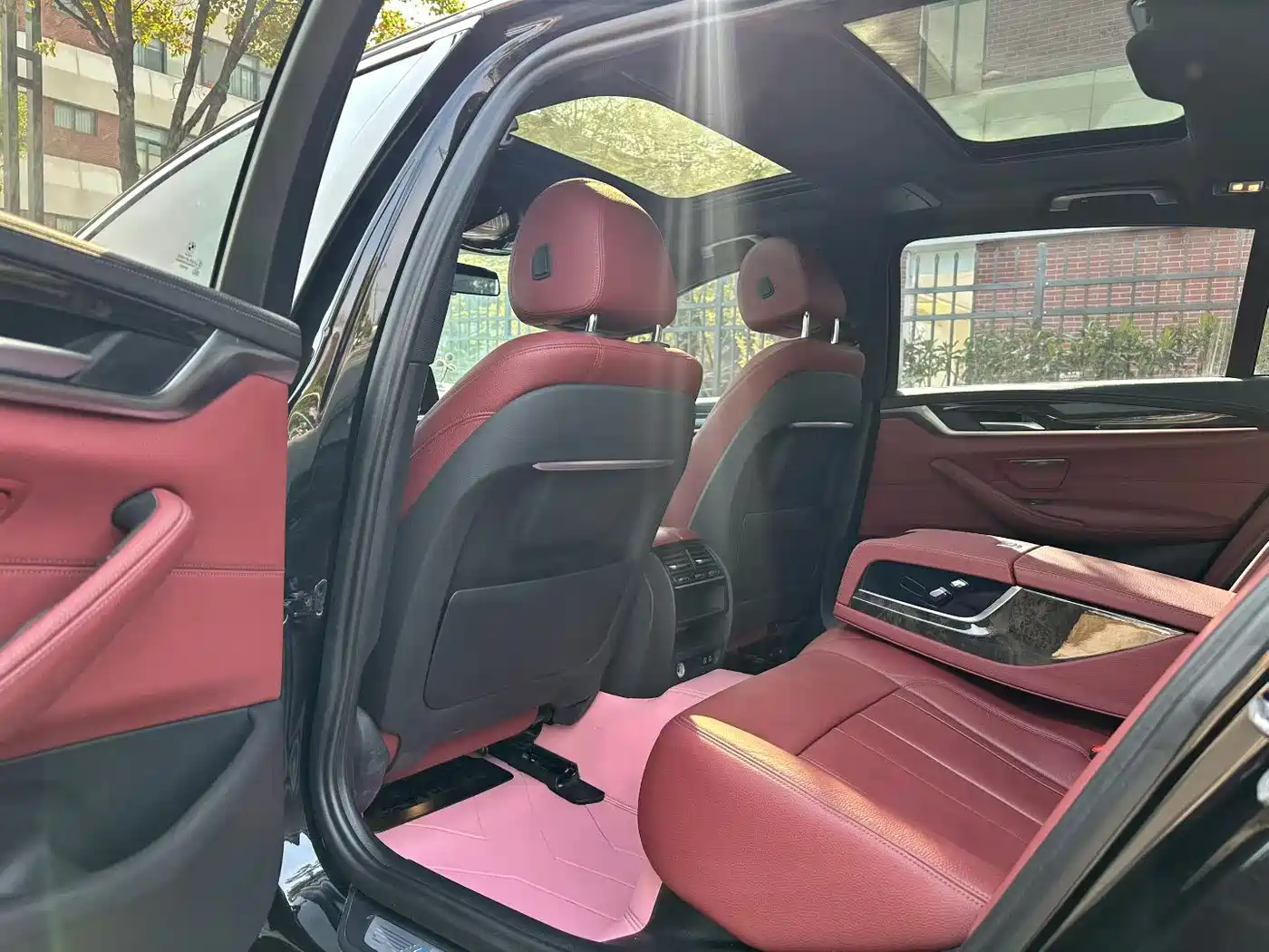 BMW 5 Series 2020 Model 530Li xDrive M Sport Package фото 8
