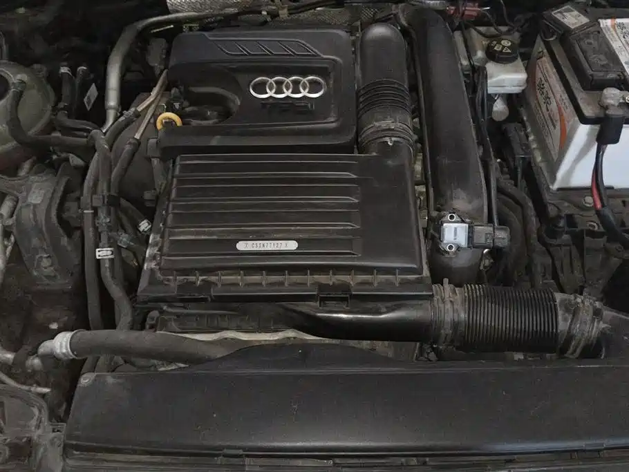 Audi A3 2016 Sportback 35 TFSI Progressive фото 10
