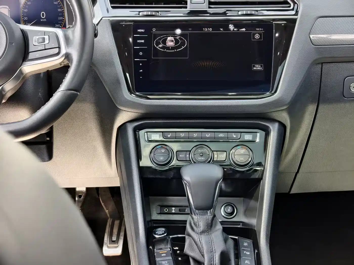 Volkswagen Tiguan L 2020 330TSI Auto 2WD R-Line Flagship China VI фото 12