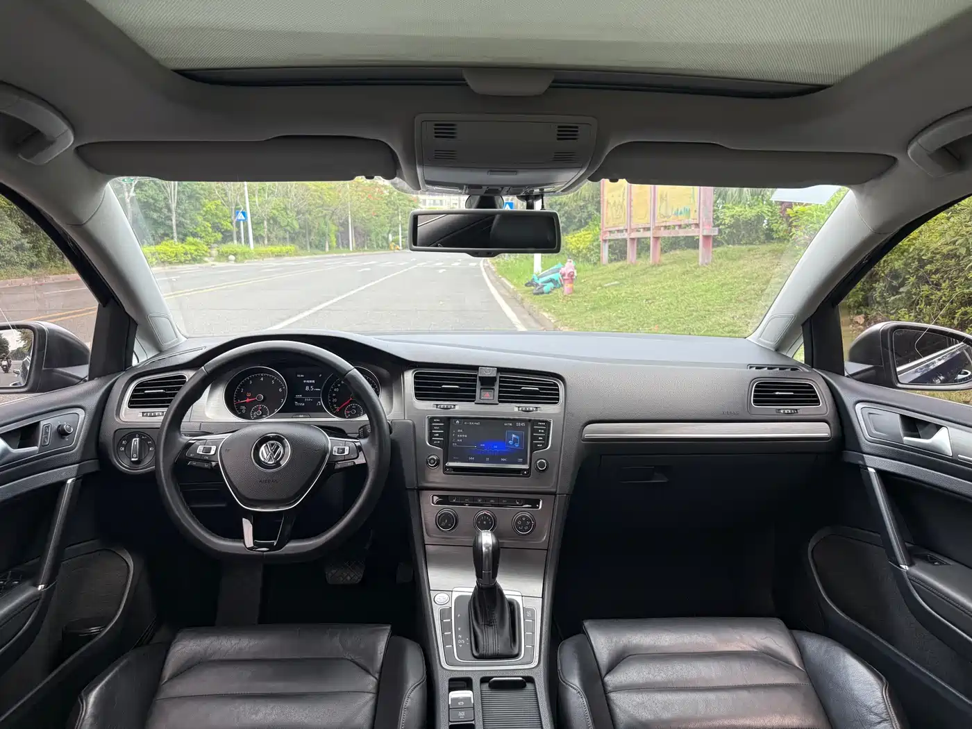 Volkswagen Golf 2014 1.4TSI Automatic Luxury фото 16