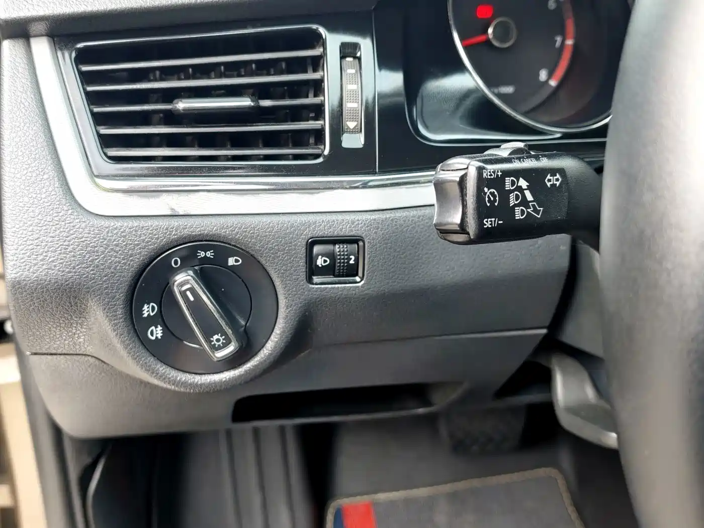 Volkswagen Bora 2014 2014 1.6L Automatic Comfort Edition