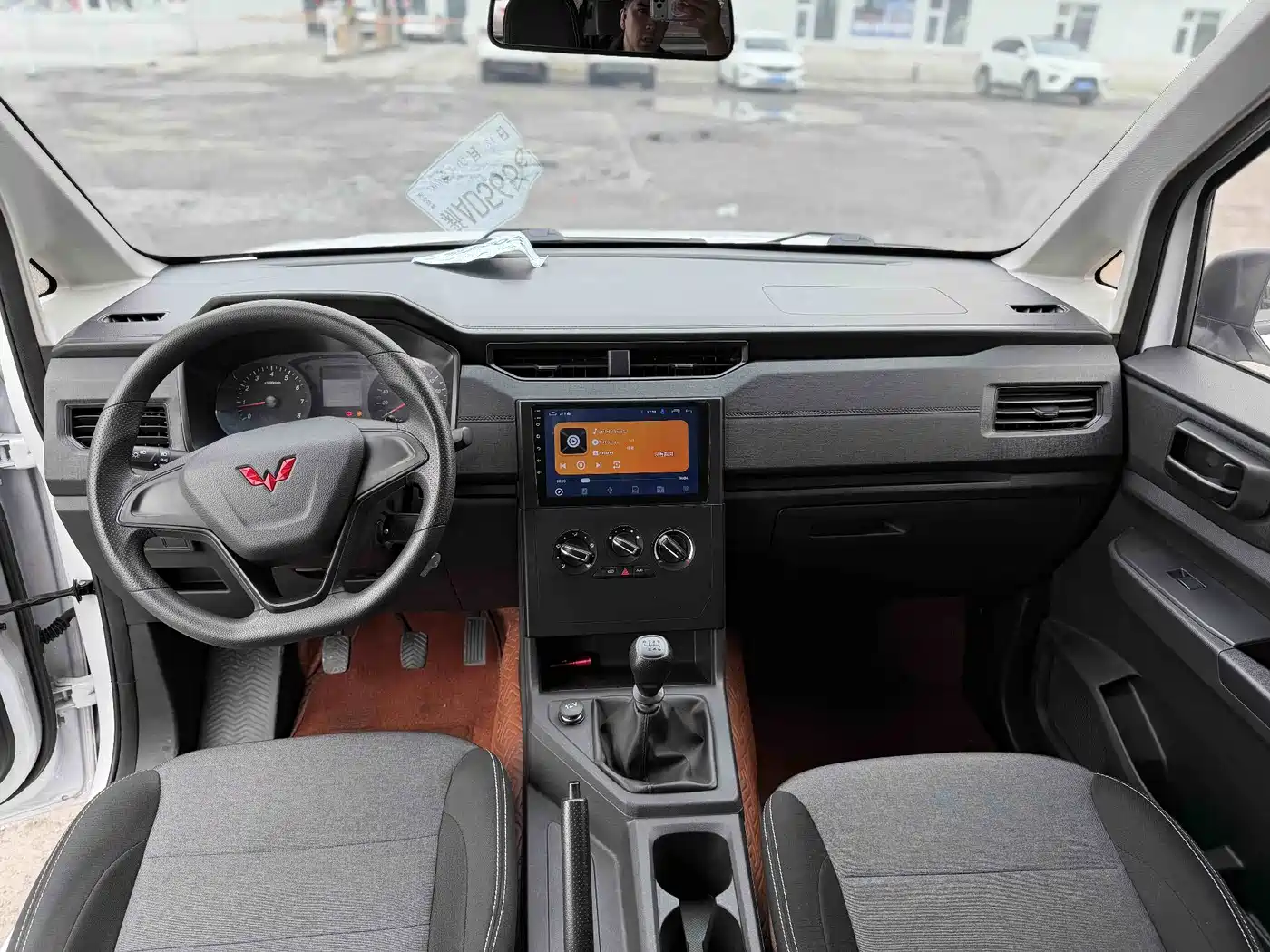 Фото 5 - Wuling Motors Wuling Hongguang PLUS