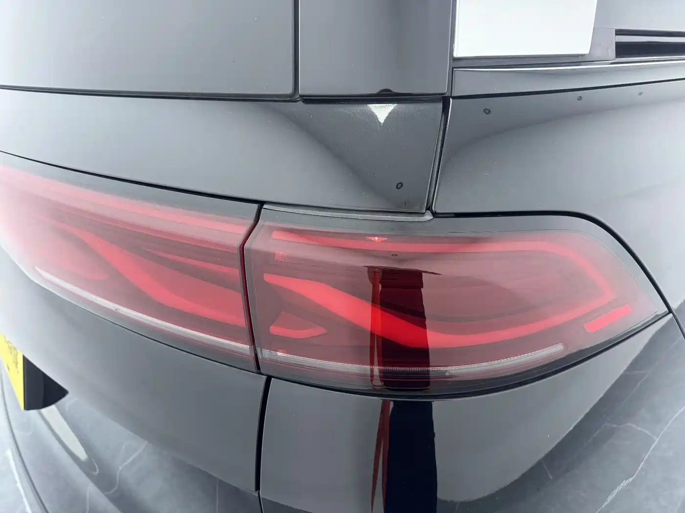 BYD Xia 2025 DM-i 1.5T 100km Surpass Edition фото 7