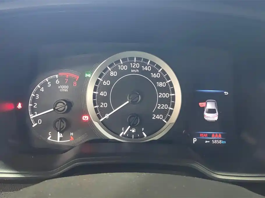 Toyota Levin 2021 185T CVT Sport Edition фото 14