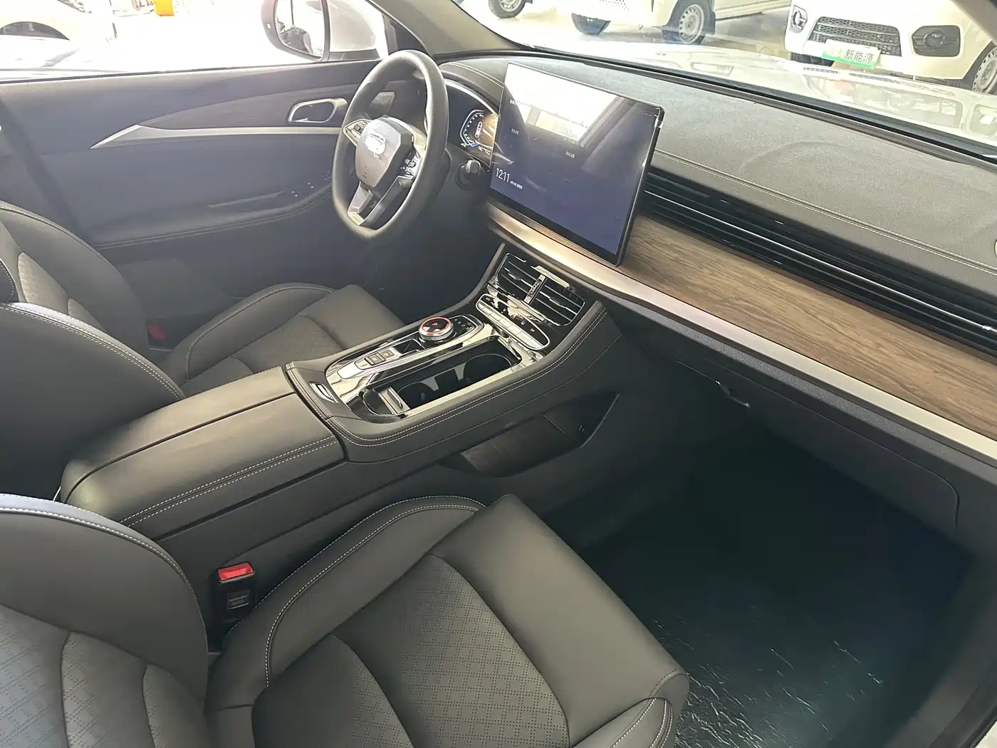 SKYWORTH AUTO SKYWORTH EV6