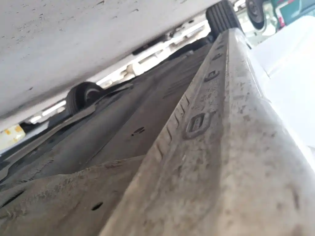 Фото 21 - Roewe i5